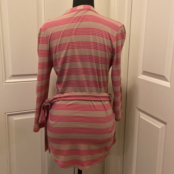 Tommy Hilfiger - Women's Pullover V-Neck Blouse (NWT) - Picture 2 of 7